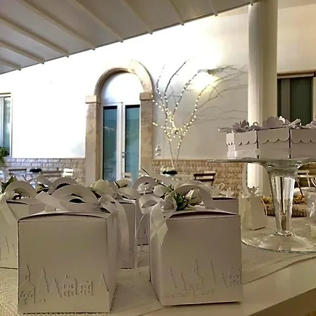 Femily Di Puglia In - Bari 4* Grumo Appula