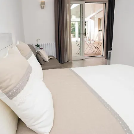 Femily Di Puglia In - Bari Bed & Breakfast 3*