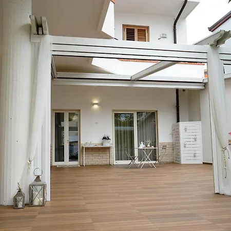 Frühstückspension Femily Di Puglia In - Bari