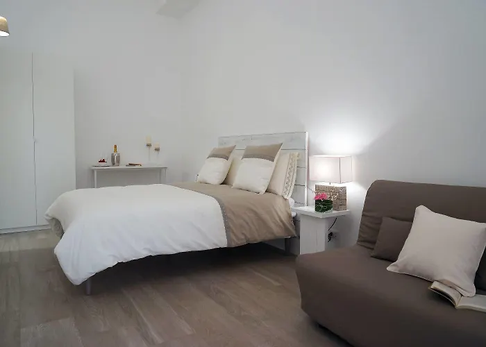 Femily Di Puglia In - Bari Bed and Breakfast